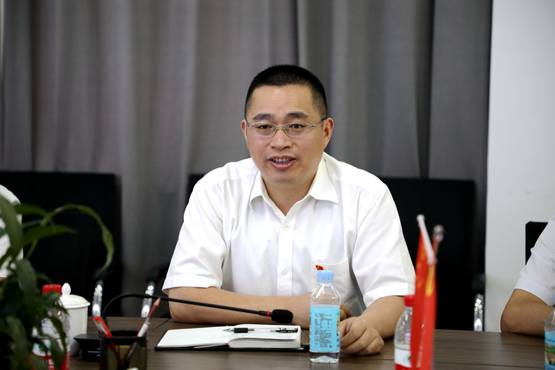錢申春、王勝利參加機關(guān)第一黨支部和金寨路1標黨支部聯(lián)合主題黨日活動2